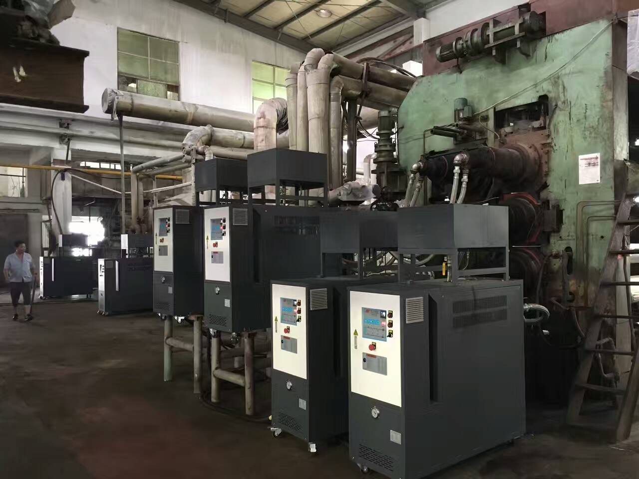 輥輪控溫模溫機 輥輪控溫模溫機